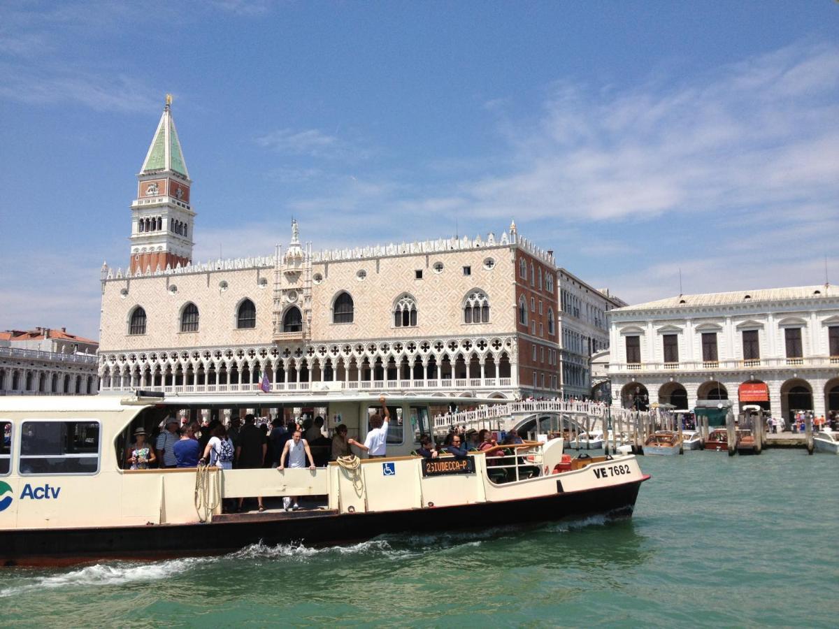 Residenza Dondel Lägenhet Venedig Exteriör bild